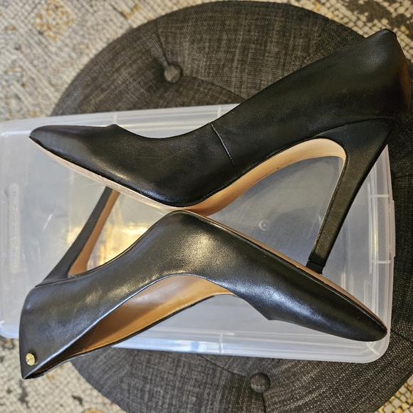 Calvin Klein Brady Pumps Classic Black 6.5 - Picture 3 of 6